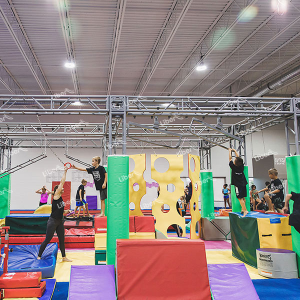 How Do Indoor Ropes Course Games Make More Money?